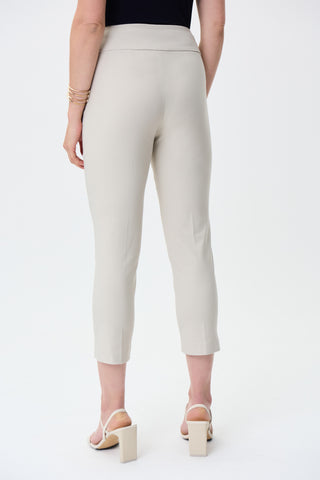 Cropped Woven Pant