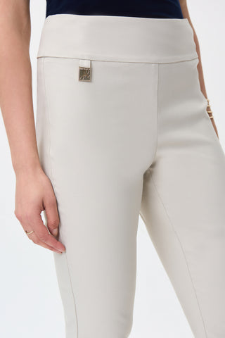 Cropped Woven Pant