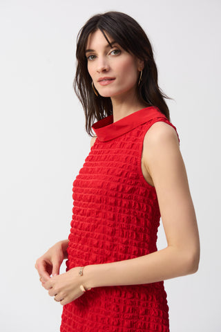 Textured Woven Sleeveless Cocoon Dres