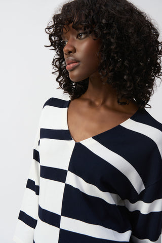 Striped Sweater Knit V-Neck Pullover