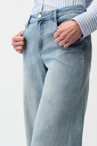 Classic Wide-Leg Stretch Jeans